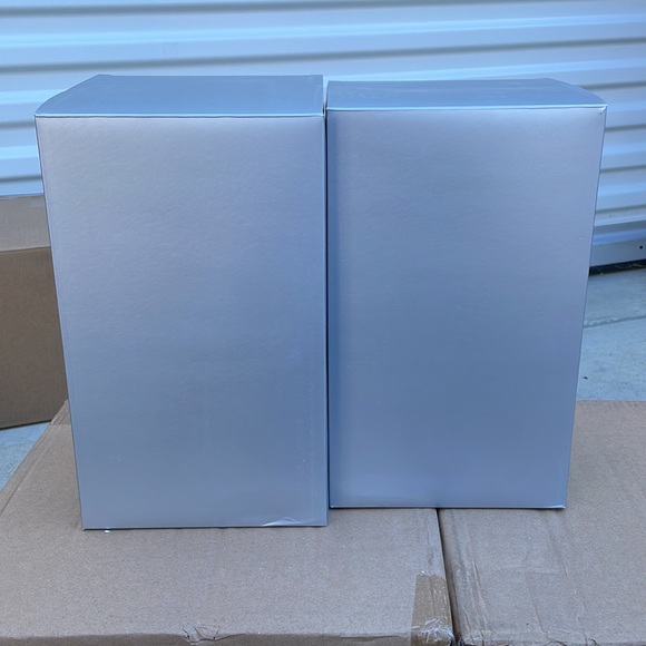 Valerie Parr Hill Set of 2 Illuminated Iridescent Porcelain Angels - Picture 9 of 9